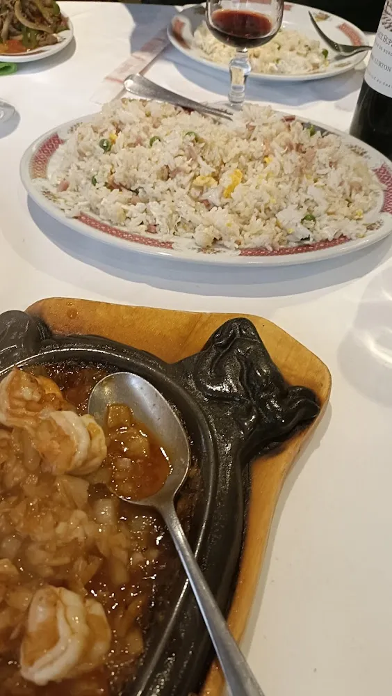 Crevettes Flambée Au Mei Kuei Lu